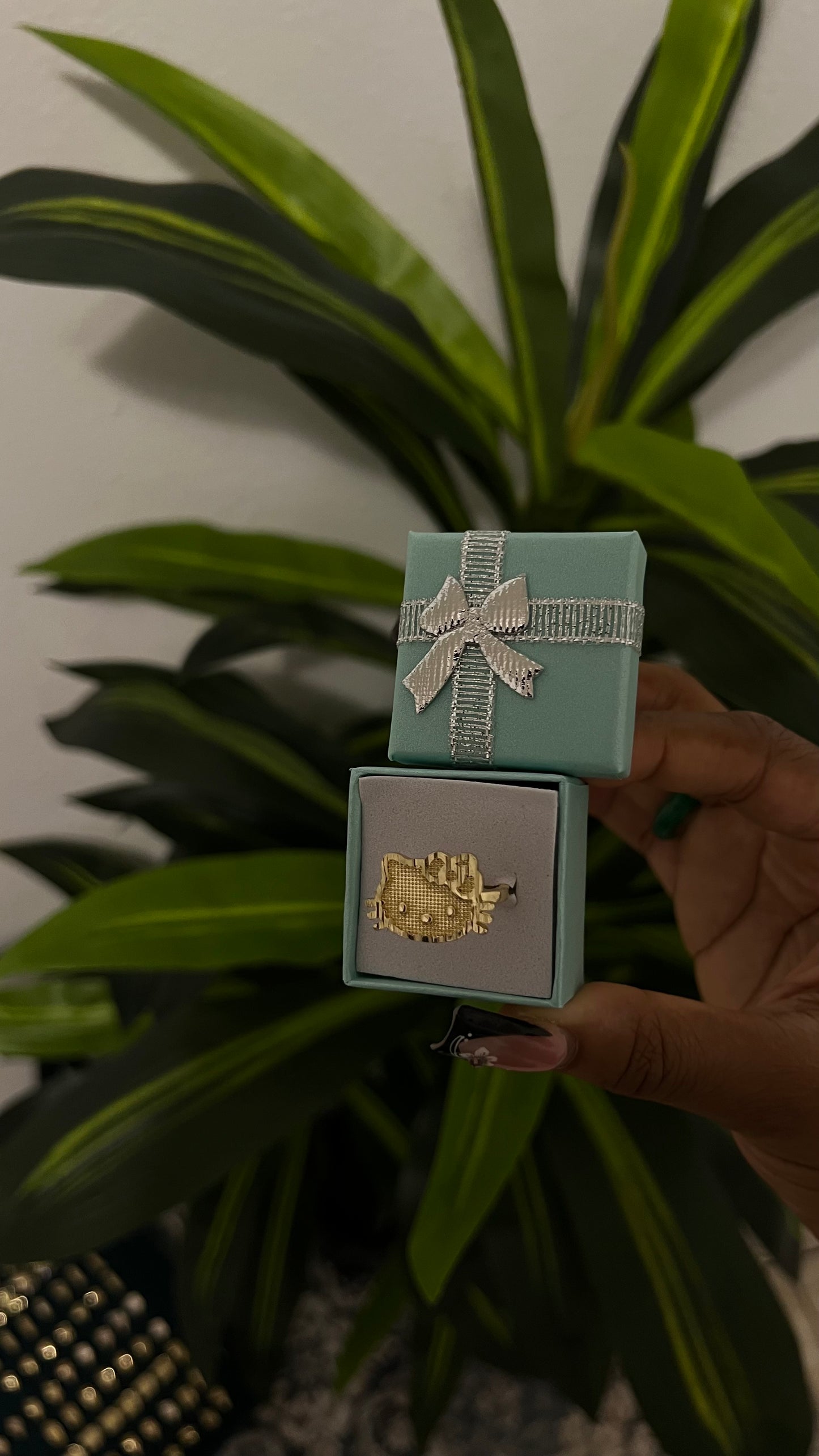 medium Hk face Ring