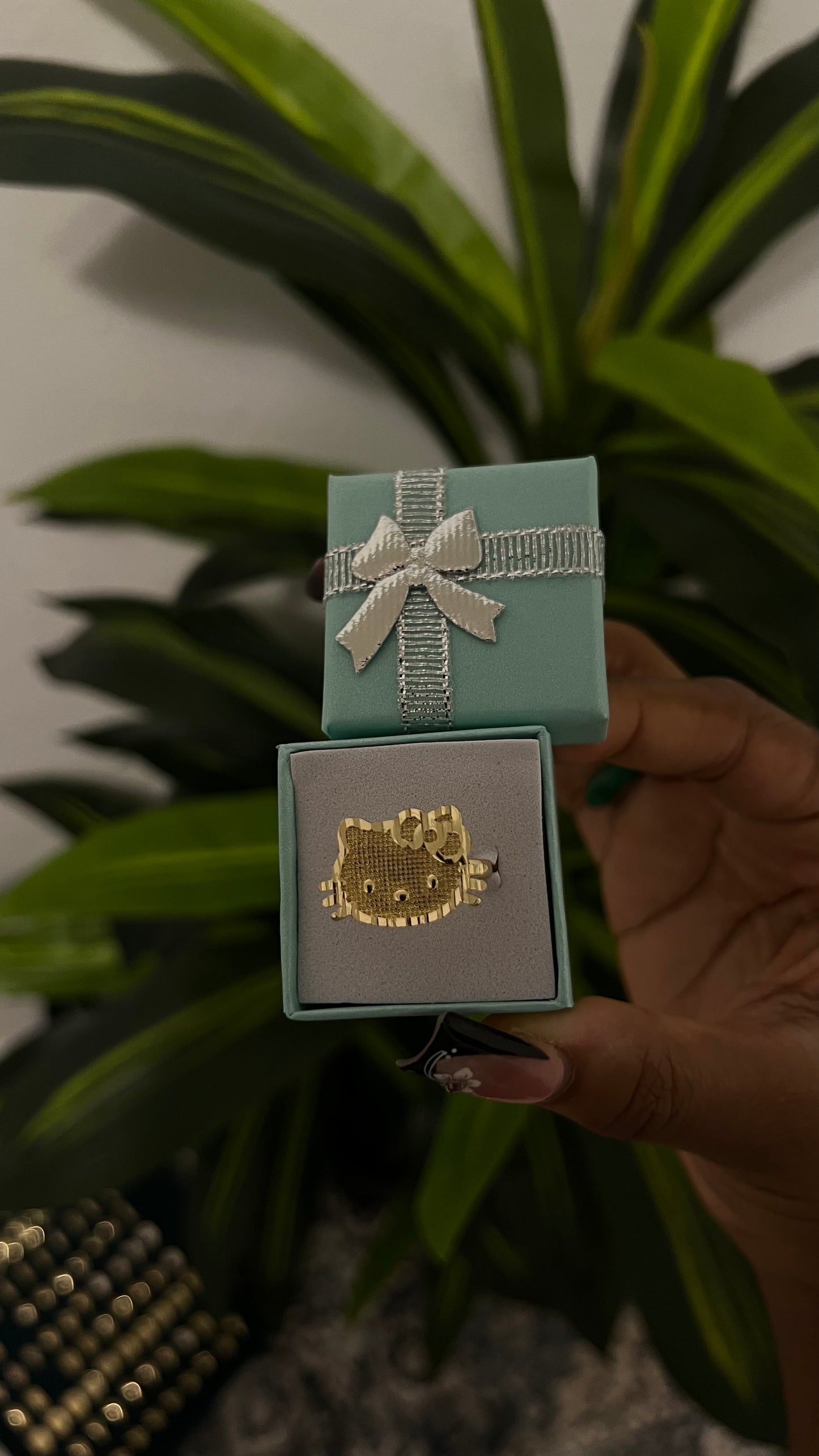 medium Hk face Ring