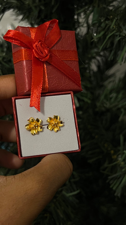 24k Goldplated flower blossom Earrings